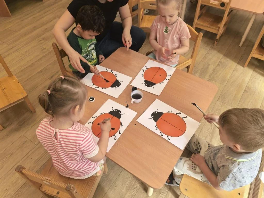 Точка, точка,