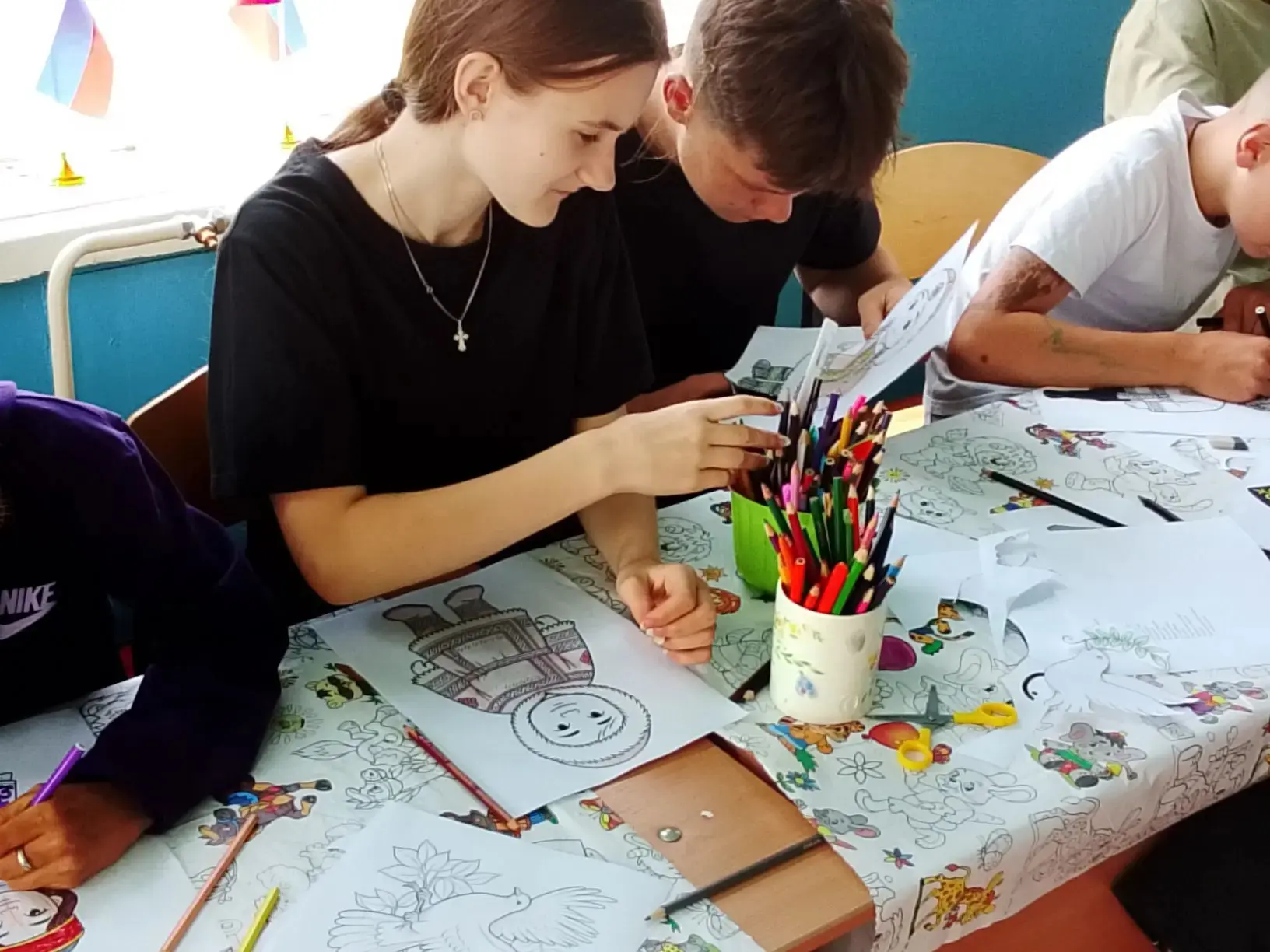 ☀️ Мы за мир — день о дружбе, единстве и добрых символах

Двенадцатый день в ЛДП «Летняя карусель» п