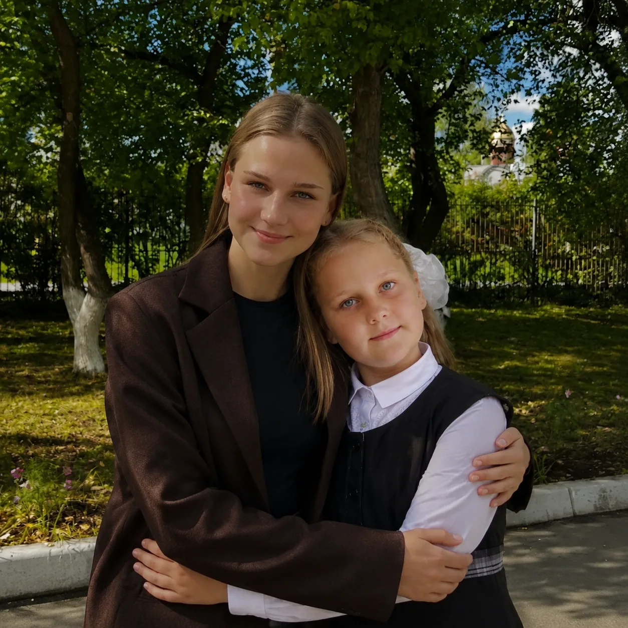 🎓 Продолжаем нашу рубрику «Гордость школы»!

Кажется, только вчера маленькая Маша впервые переступи