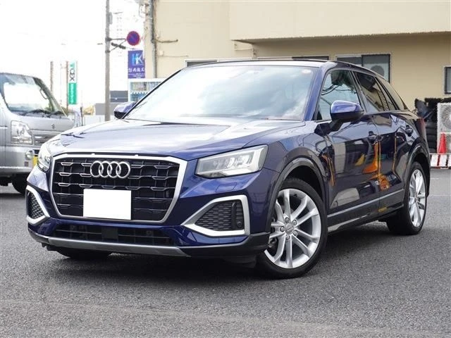 AUDI Q2 2023 года