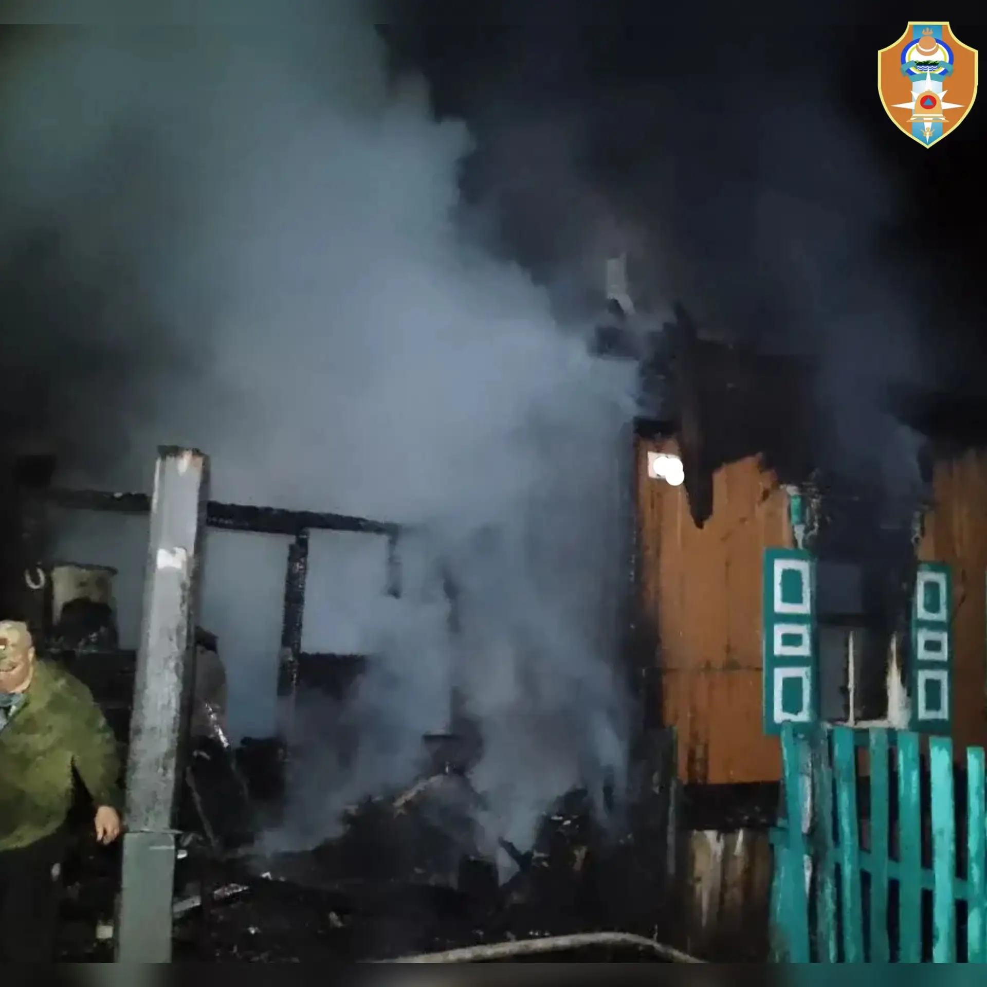 🚨Ночной пожар в Ильинке: пострадал подросток