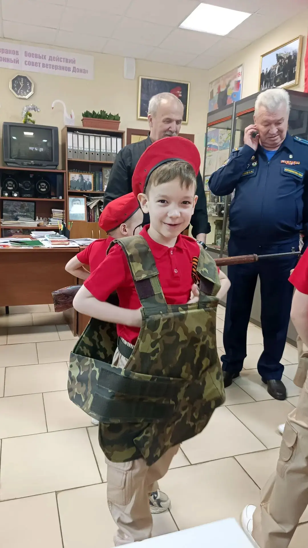 13 мая 2026 года МБДОУ#268 маленькие патриоты отряд "Звёздочки" посетили центр ветерано...