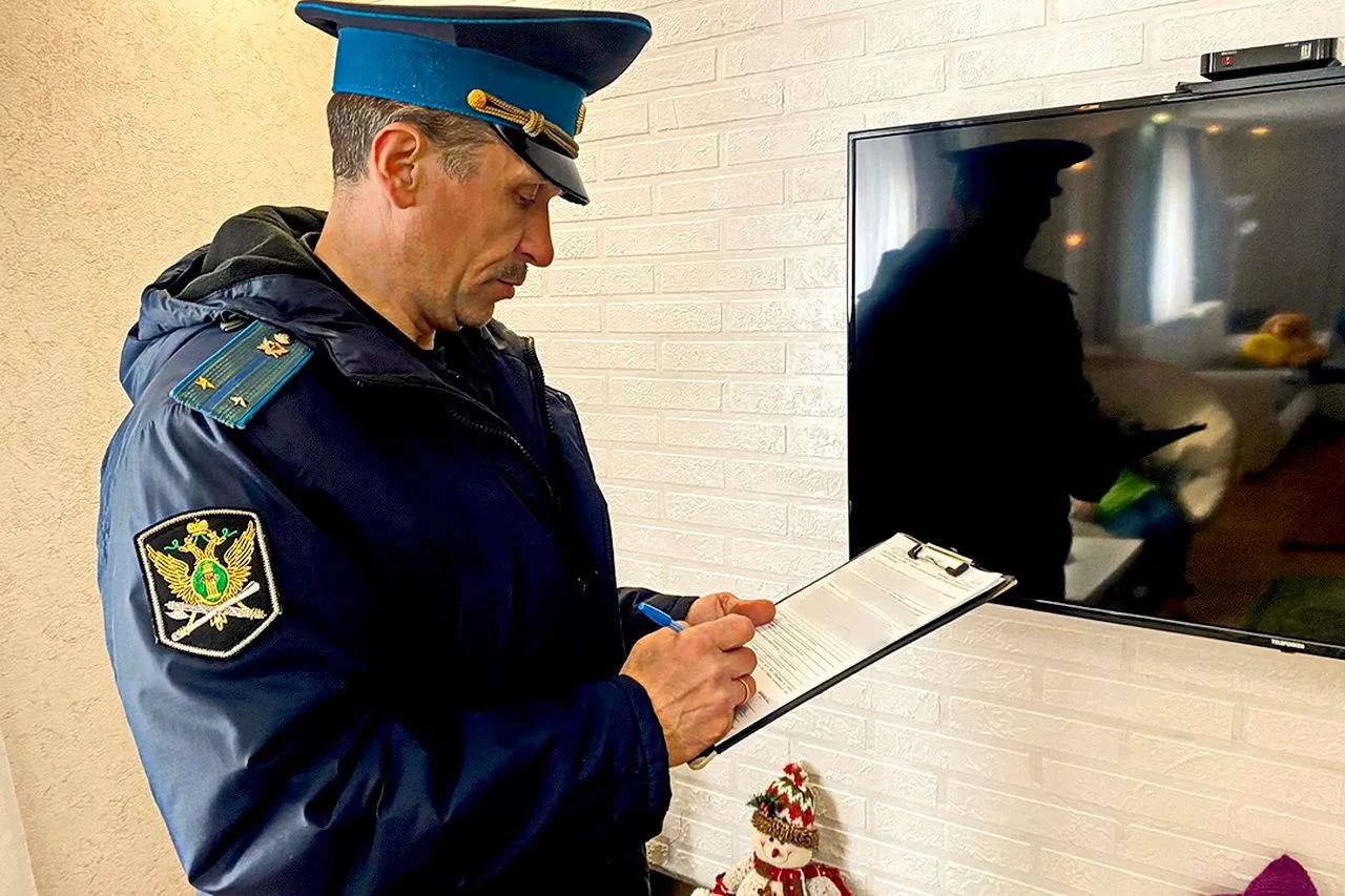 Пристав помог должнику найти путь к решению проблемы