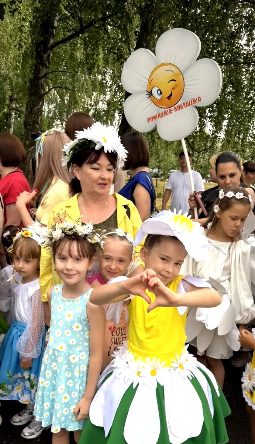🌼🌼🌼Арт-парад "Ромашковое настроение" состоялся 4 июля в городском парке. Он открыл гала-концерт ф