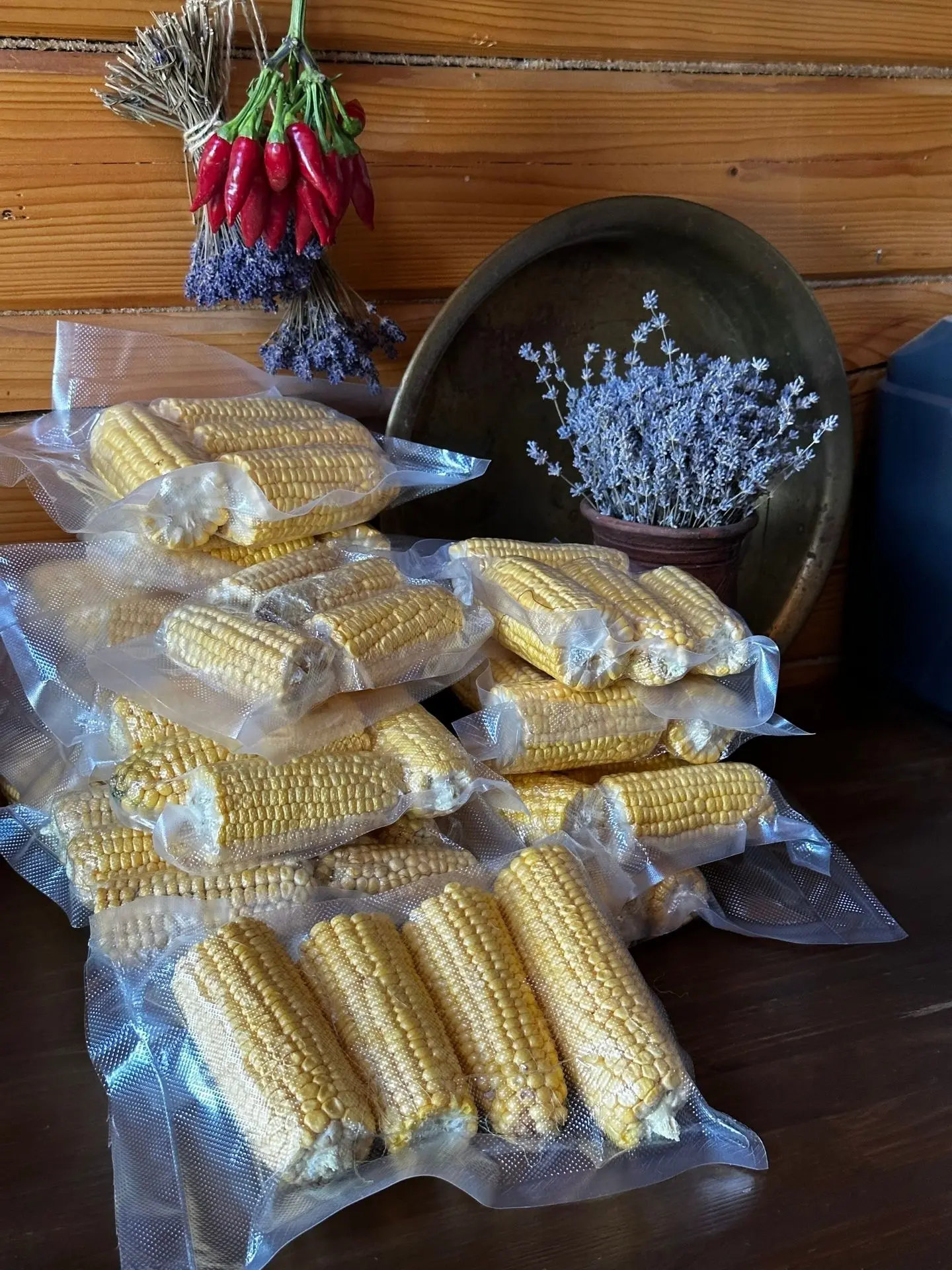 Ловите рецепт как сделать заготовку из кукурузы на зиму. 🌽