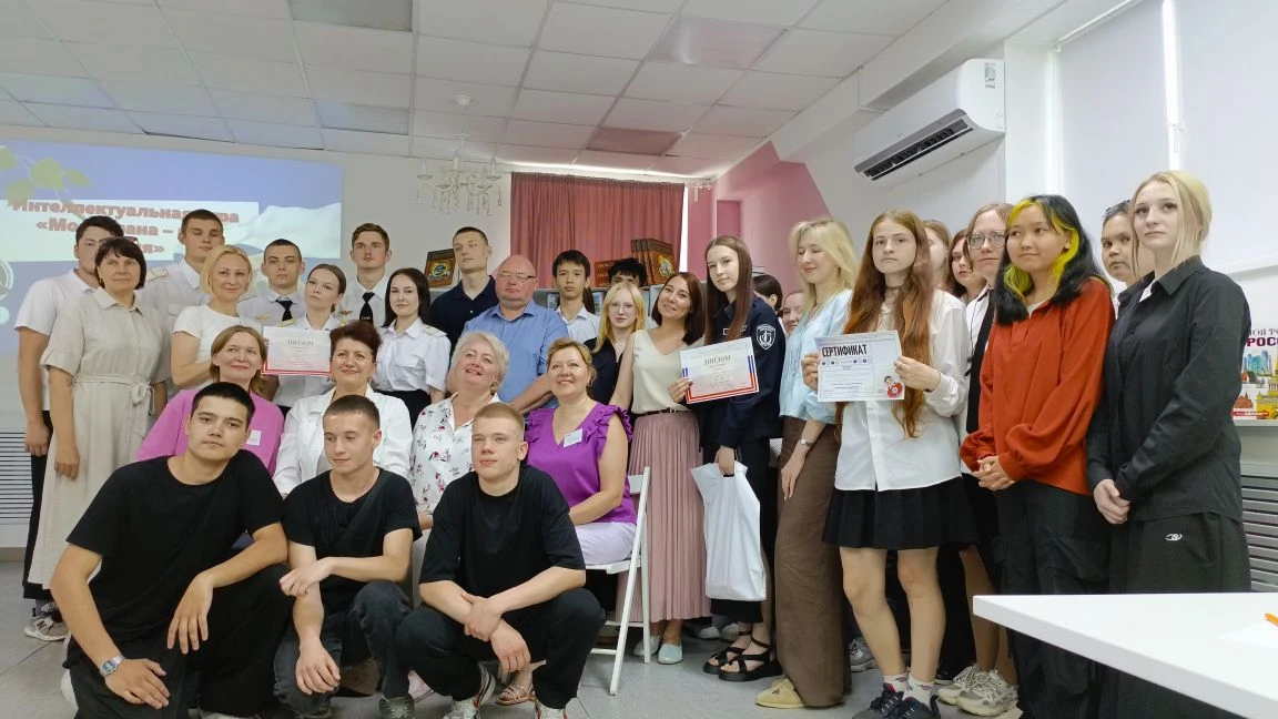 💥 «Моя страна — моя Россия», приуроченный ко Дню России. 
Сегодня в  @id-134921595 (Первая детская 