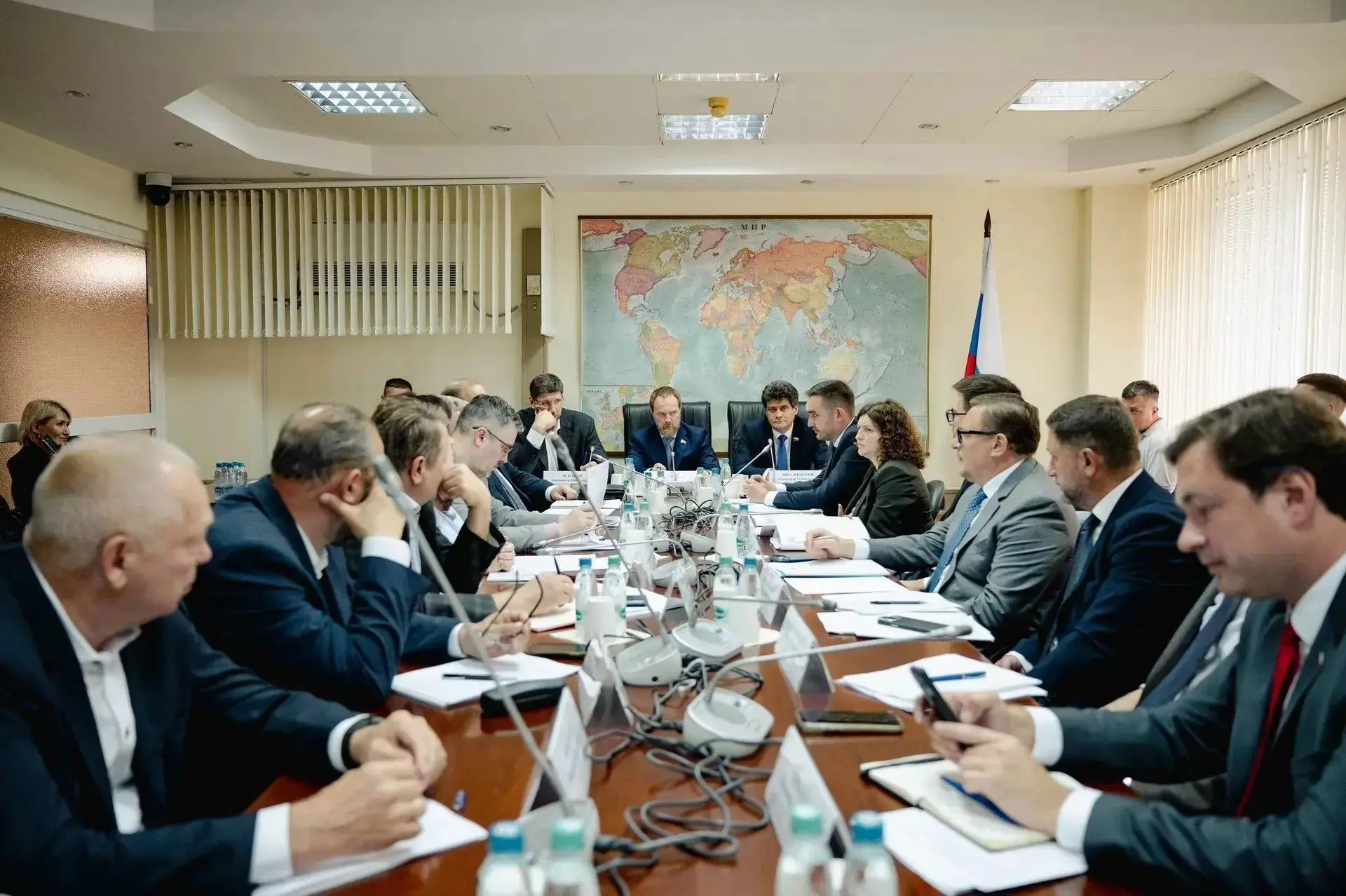 Представители Минстроя России приняли участие в заседании рабочей группы при Комитете Г...