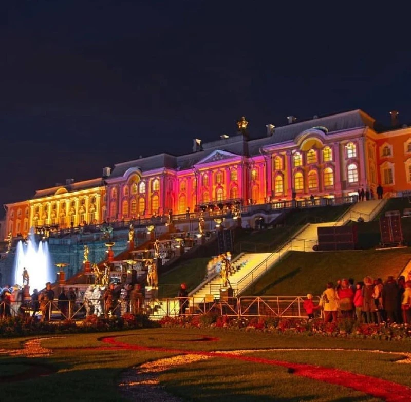 ⛲️ Петергоф открывает сезон фонтанов уже совсем скоро  Всех гостей ждет зрелищное открытие сезона в 
