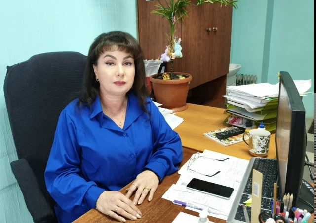 Поздравляем Наталью Валентиновну с заслуженным званием «Сотрудник месяца»!
Наталья Валентиновна рабо