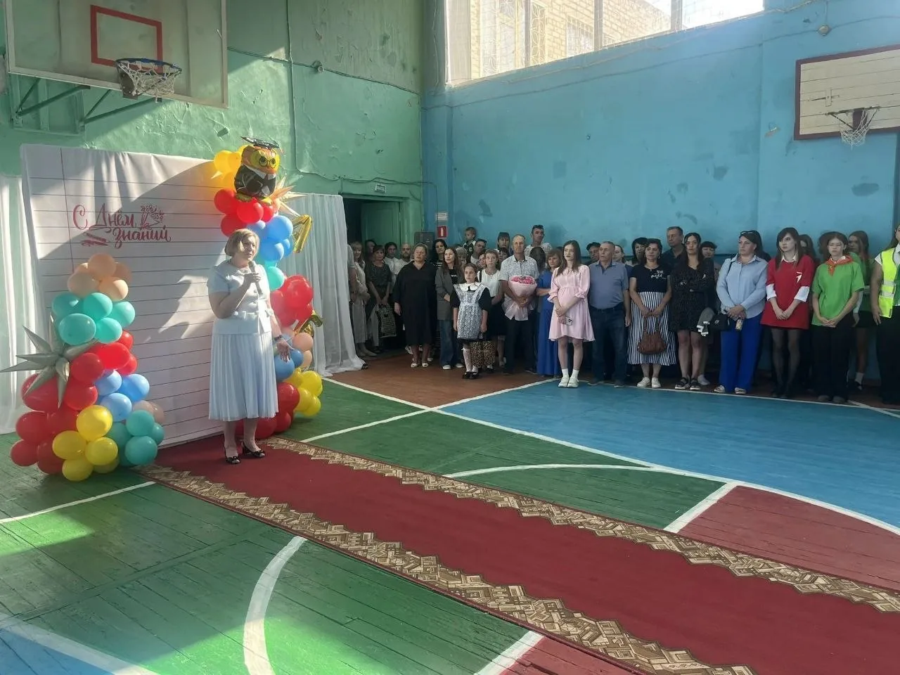 🔔 Вчера во всех школах нашего района прозвенел первый звонок. На торжественных линейка...