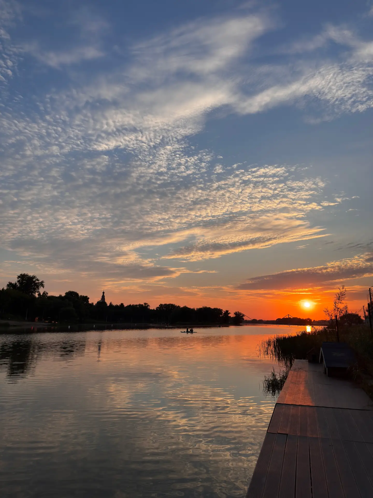 Доброй ночи, Бронницы!
📸: SupАбориген | Бронницы

☀️ Есть красивые летние фотки? Присылайте!