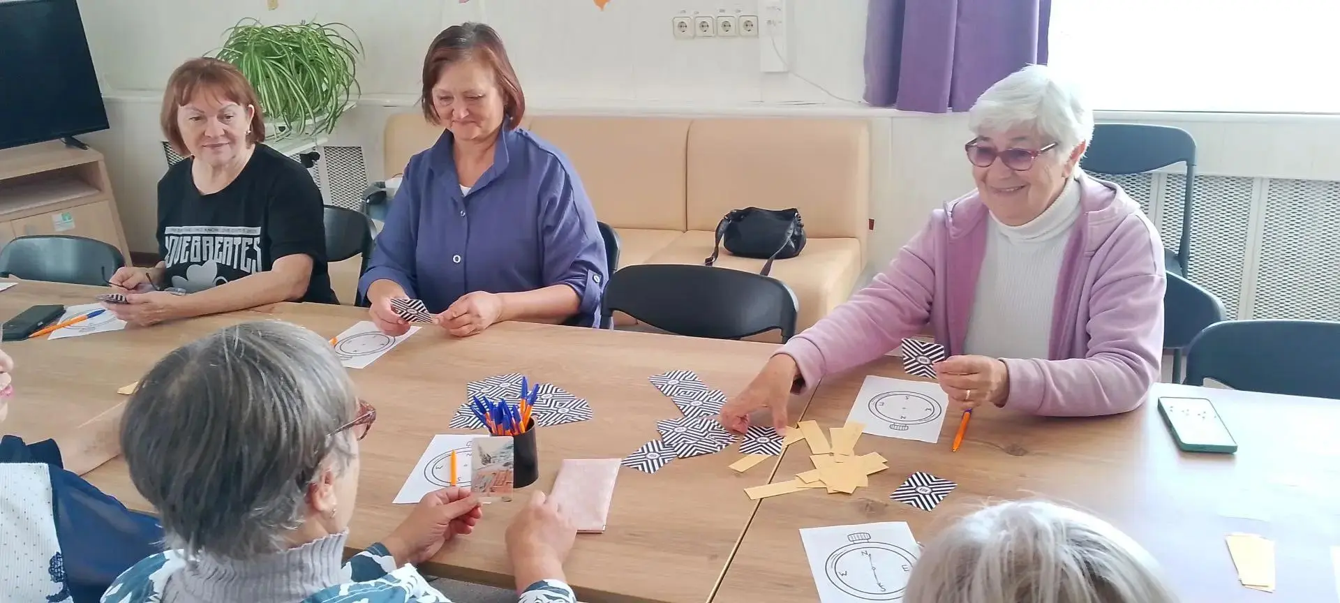 🎉 Первое занятие Университета третьего возраста в новом учебном году — состоялось! 🎉