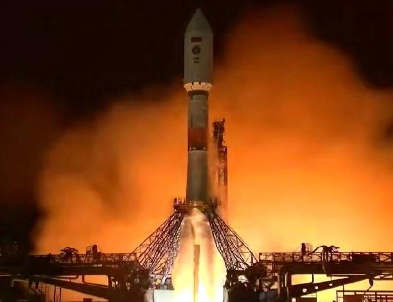 Сегодня с Плесецка ушёл «Союз-2.1б», выведя на целевую орбиту новый космический аппарат...