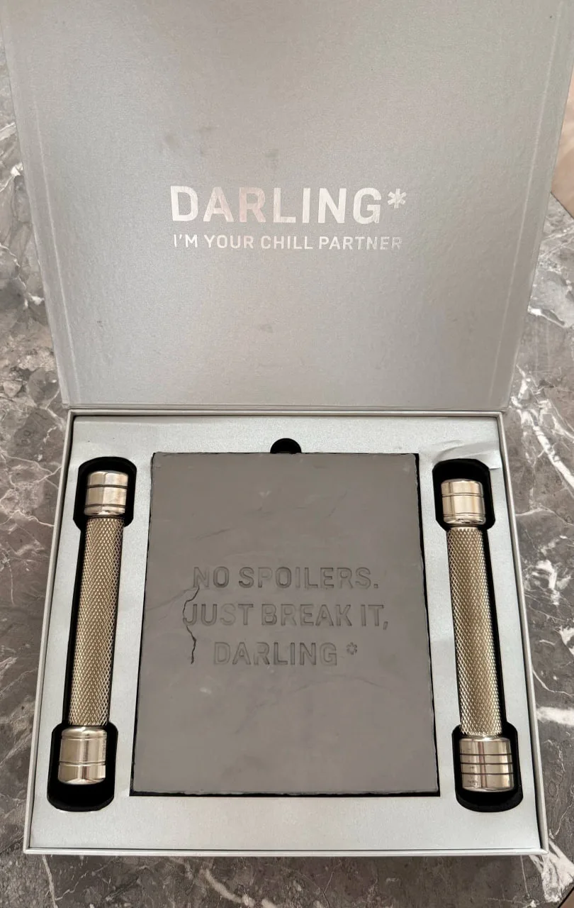 оригинальная рассылка от Darling по случаю релиза гидрогелевой маски chill factor