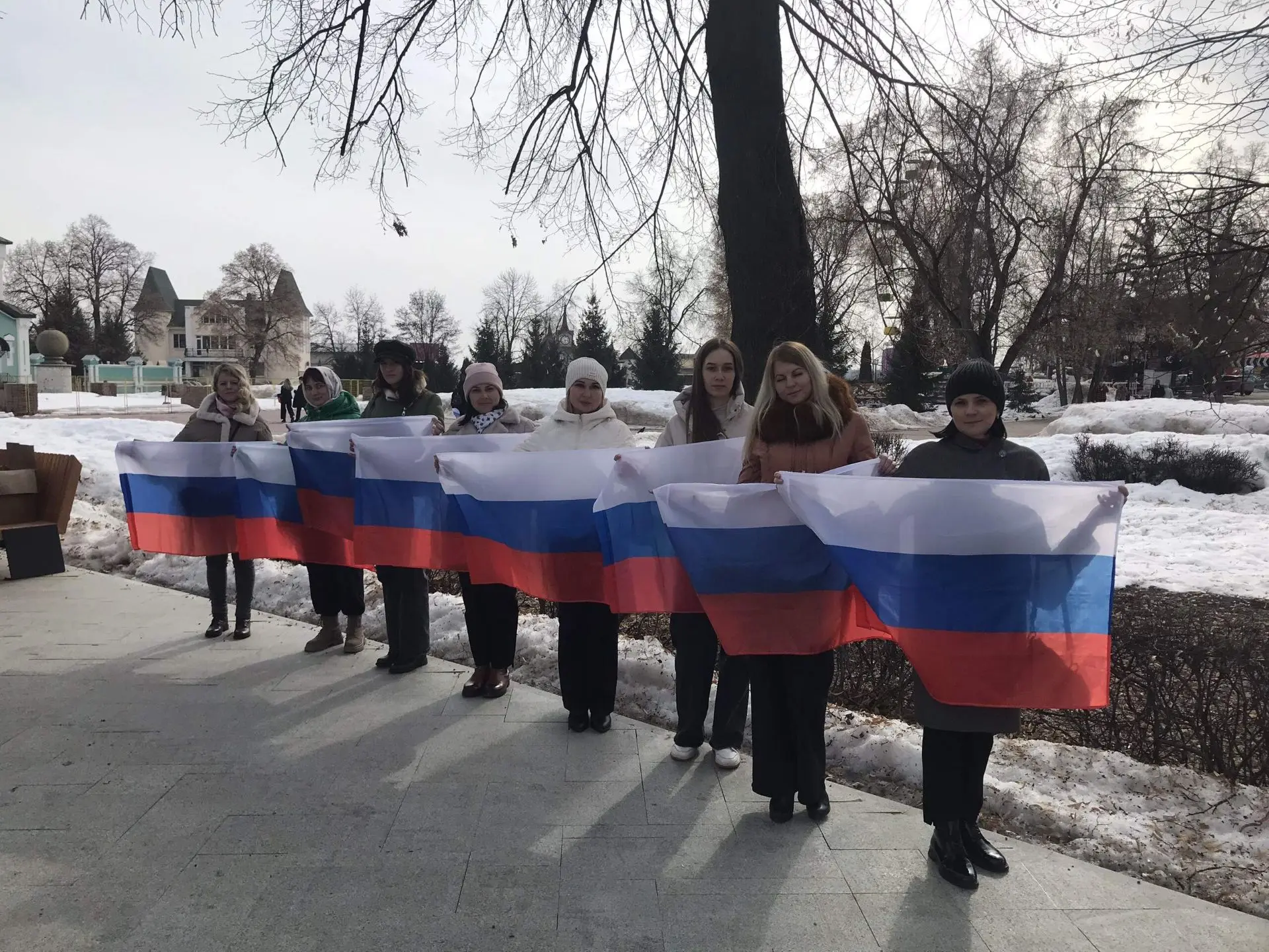 ☀В День воссоединения Крыма и Севастополя с Россией в Тамбове на Соборной площади состо...