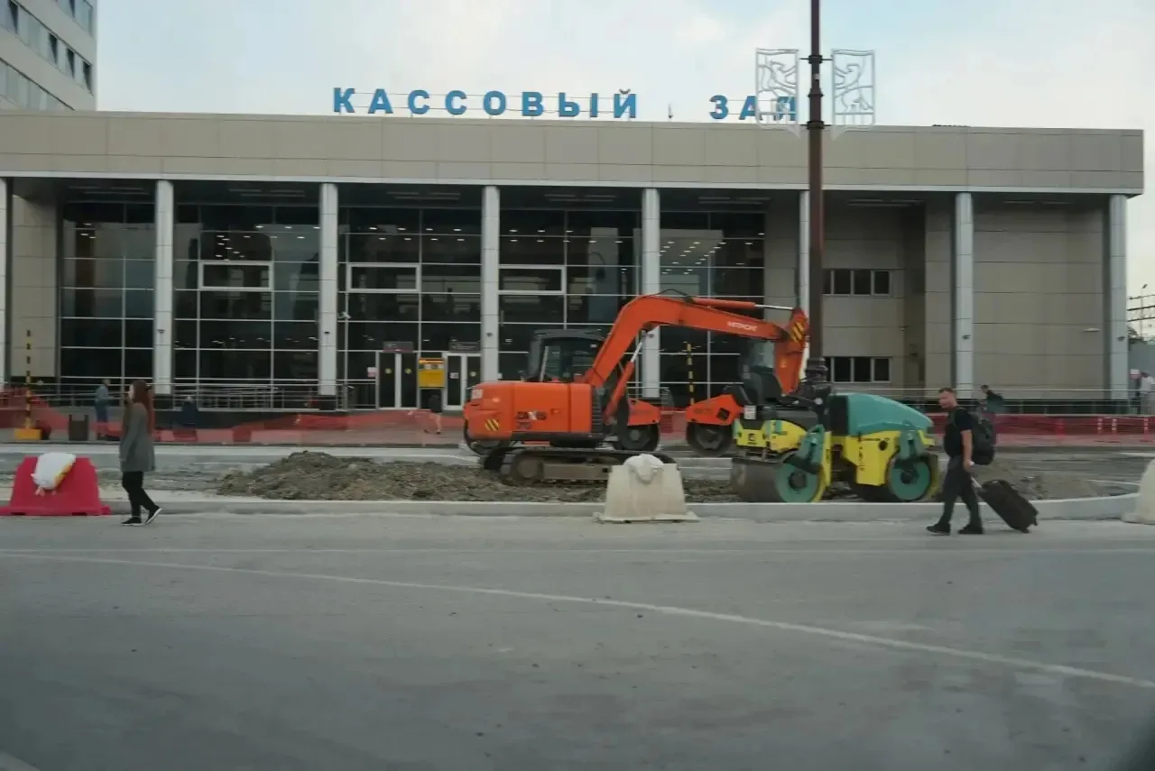 В Тюмени изменят схему движения транспорта у железнодорожного вокзала

Сейчас на Привокзальной площа