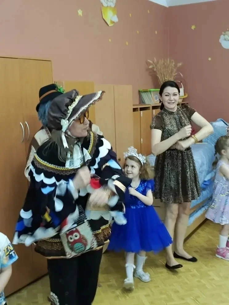 🌞 Весёлое путешествие в лето: как это было!  🌿В 10 дошкольной группе наши замечательные воспитатели 