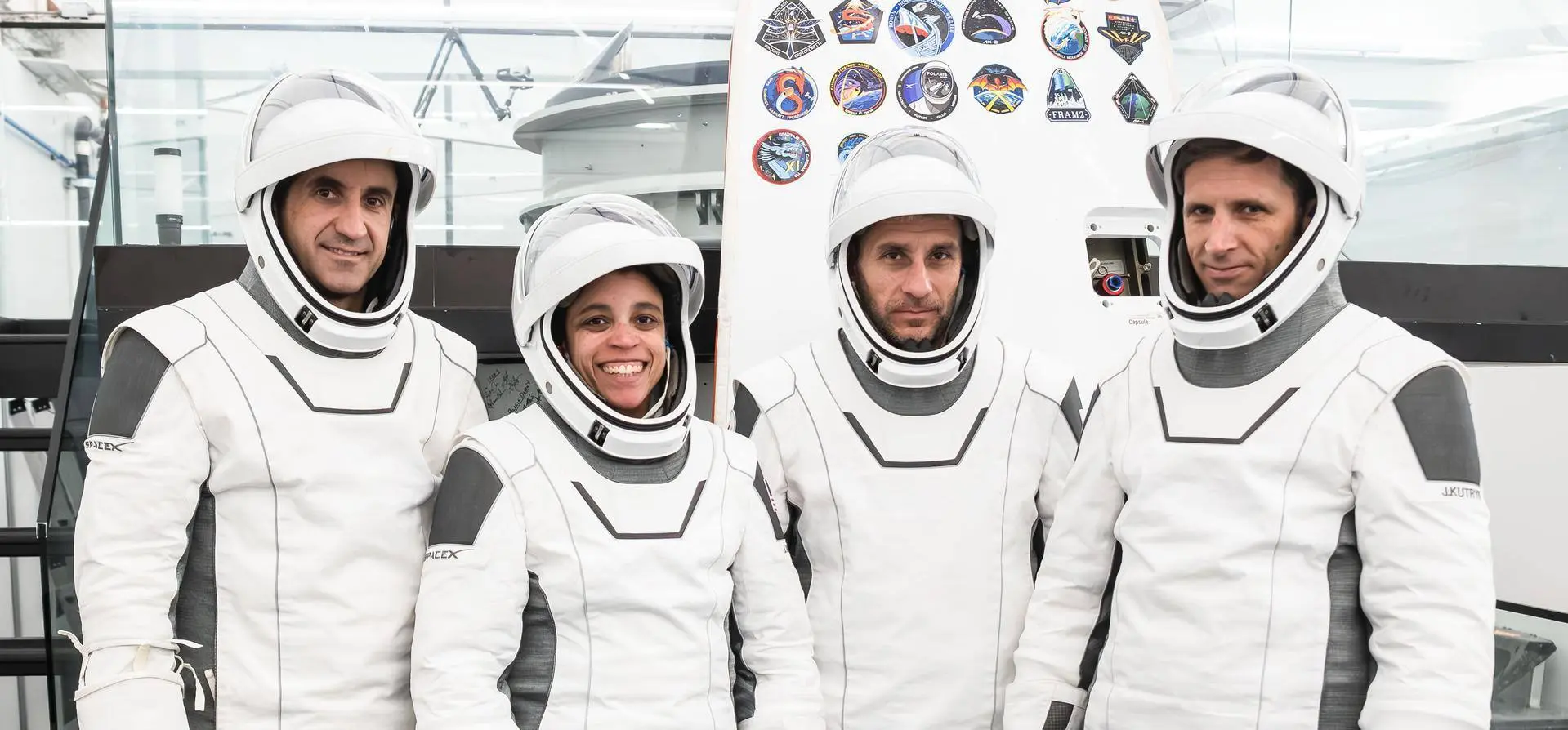 🚀 На МКС отправился космический корабль Dragon с экипажем миссии Crew-13