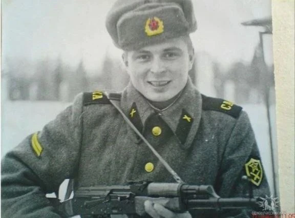 Мой дед герой, мой папа пример  23 февраля в нашей семье не просто праздник, а день когда я особенно
