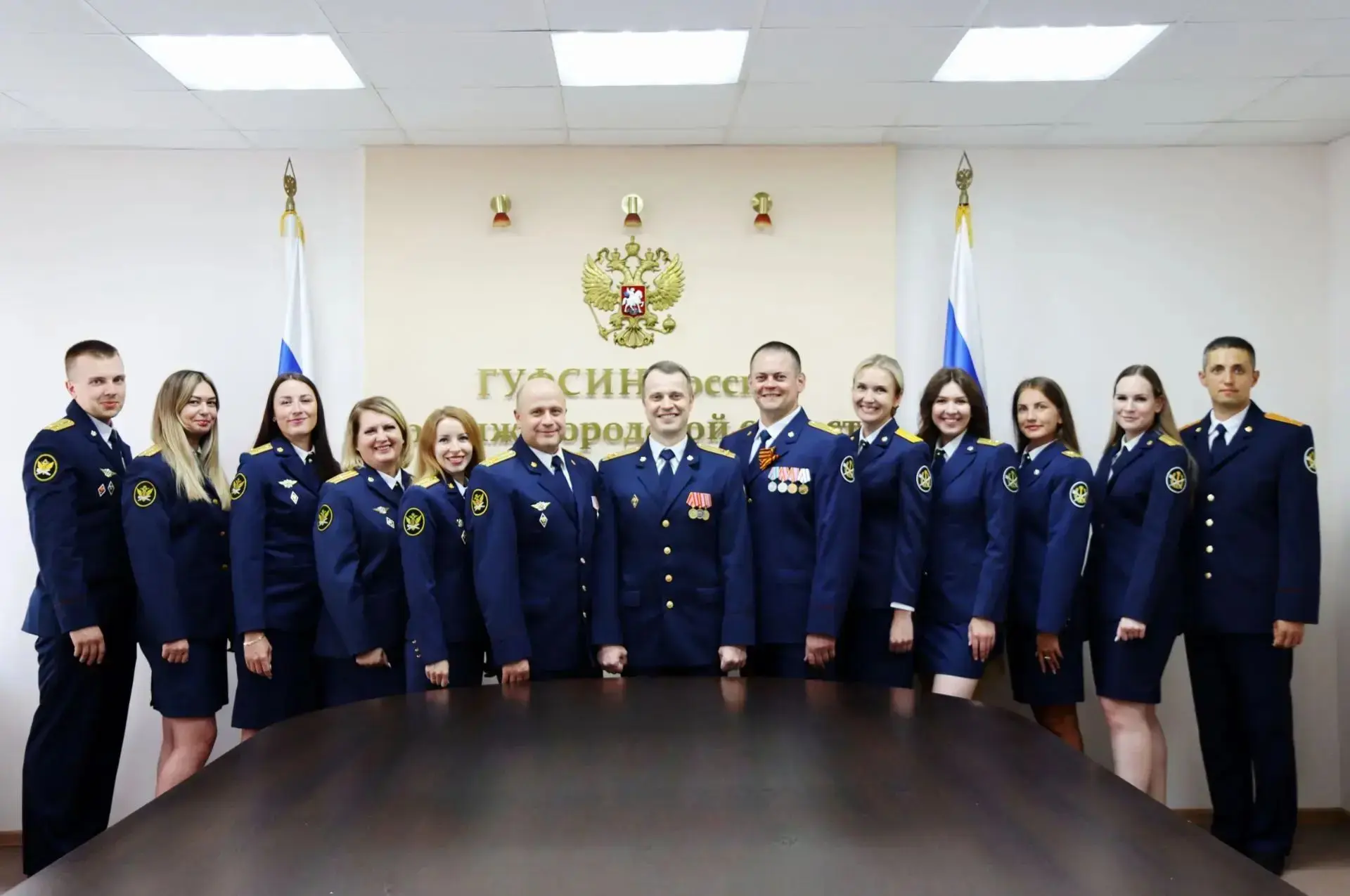 Сегодня наши поздравления адресованы работникам финансовой службы уголовно-исполнительной системы Ро