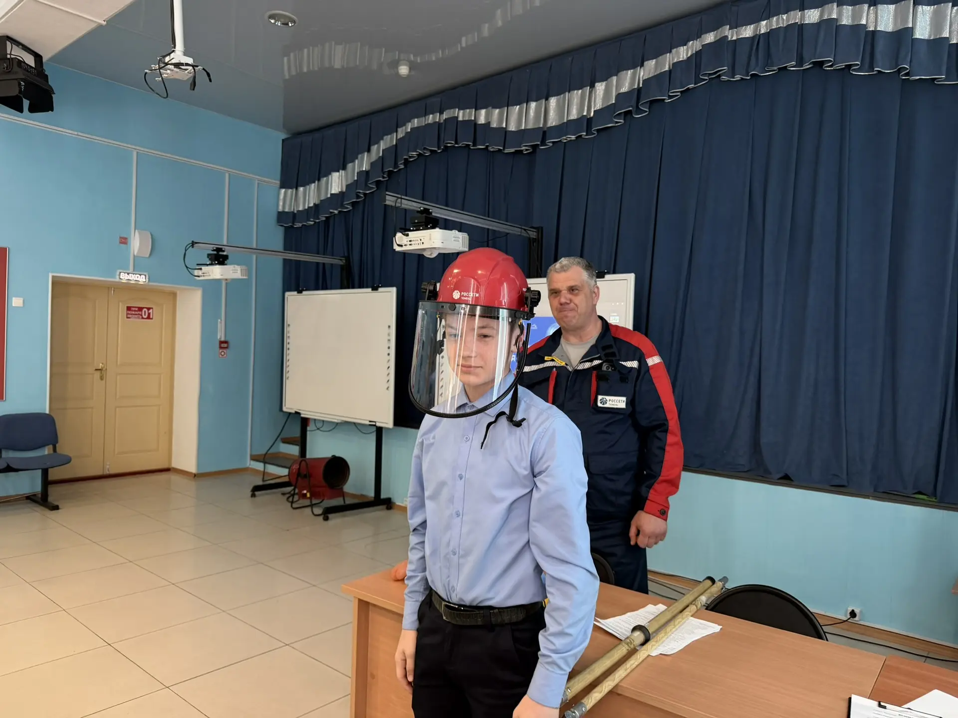 👷‍♂️«Русская инженерная школа. Мы — инженеры страны!» — так называлась сегодняшняя встреча в нашей ш
