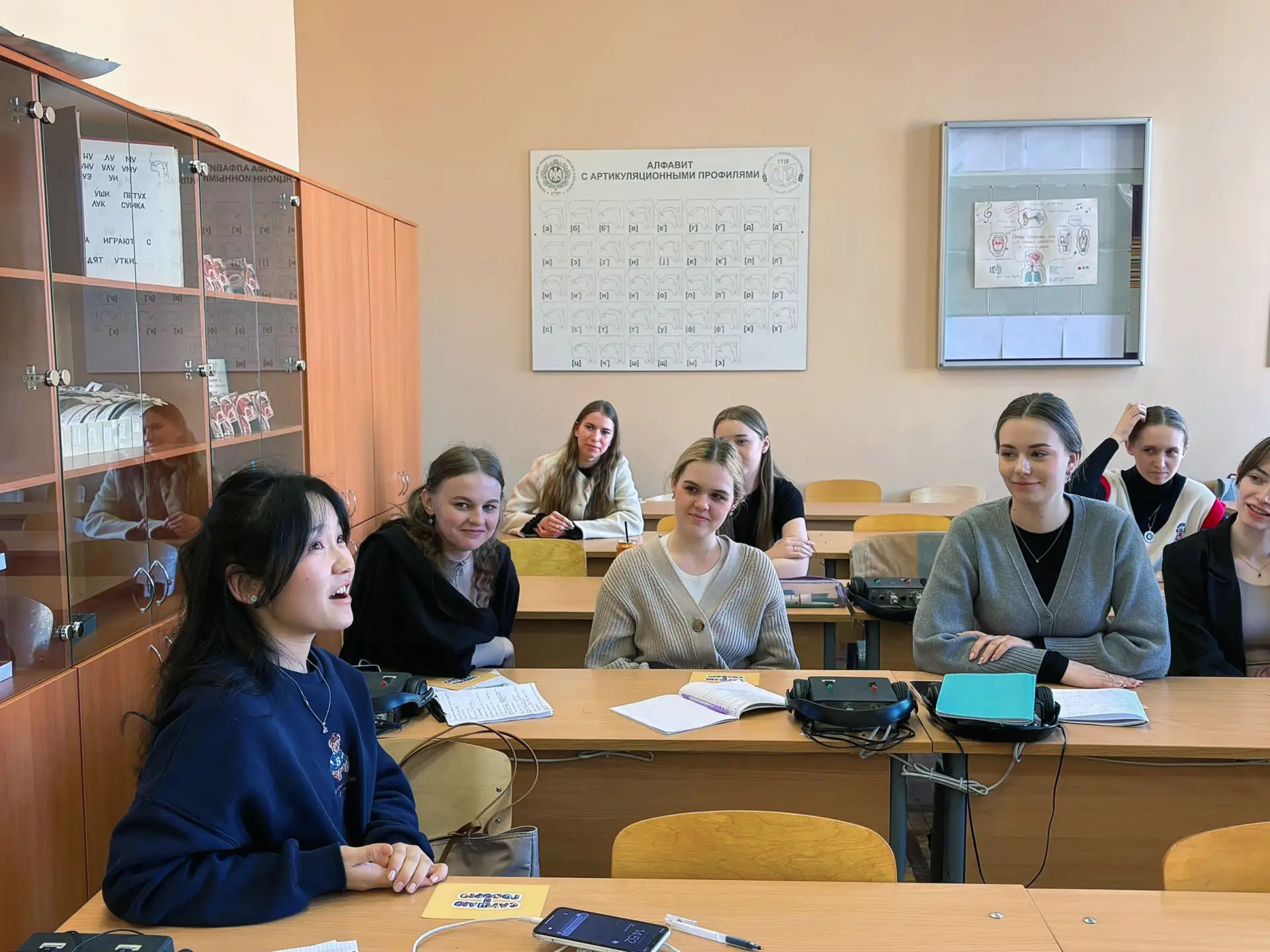 ✏ Студенты кафедры сурдопедагогики продолжают посещать встречи с потенциальными работодателями.  💫 В