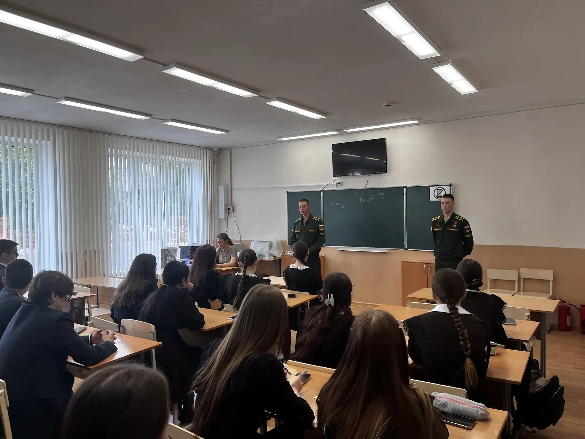 🌟 Сегодня для выпускников 11-х классов прошла важная профориентационная встреча с представителями Са