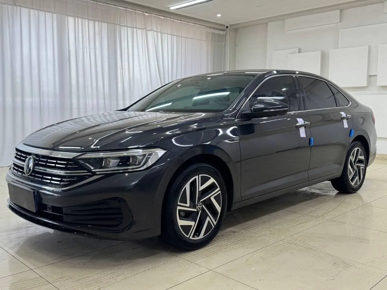 🎩 СТИЛЬ И КОМФОРТ: VOLKSWAGEN SAGITAR 💣