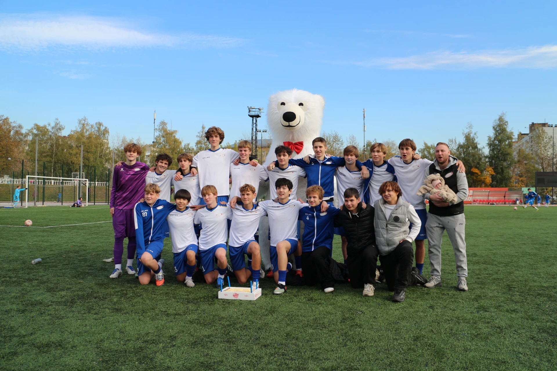 🏆⚽💪 Сезон завершили без поражений!