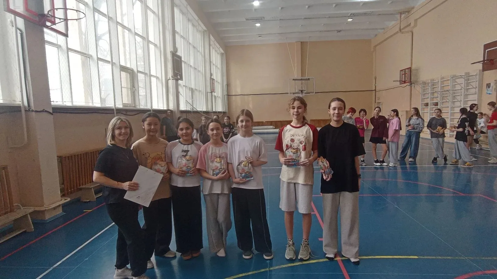 🤸На базе нашей школы с успехом прошло грандиозное спортивно-массовое мероприятие под названием "Ай д