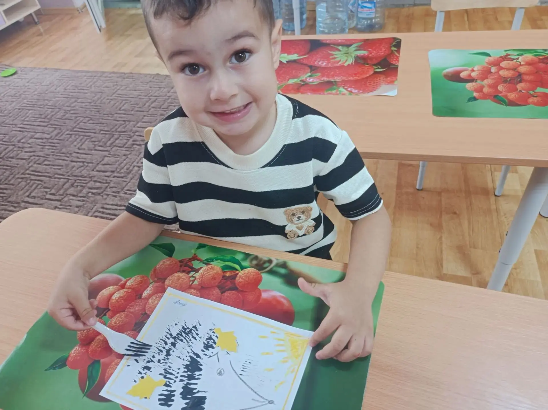 Маленькие воспитанники группы "ВЕСЕЛЫЕ ГНОМЫ" сегодня тоже знакомились с внешним видом ...