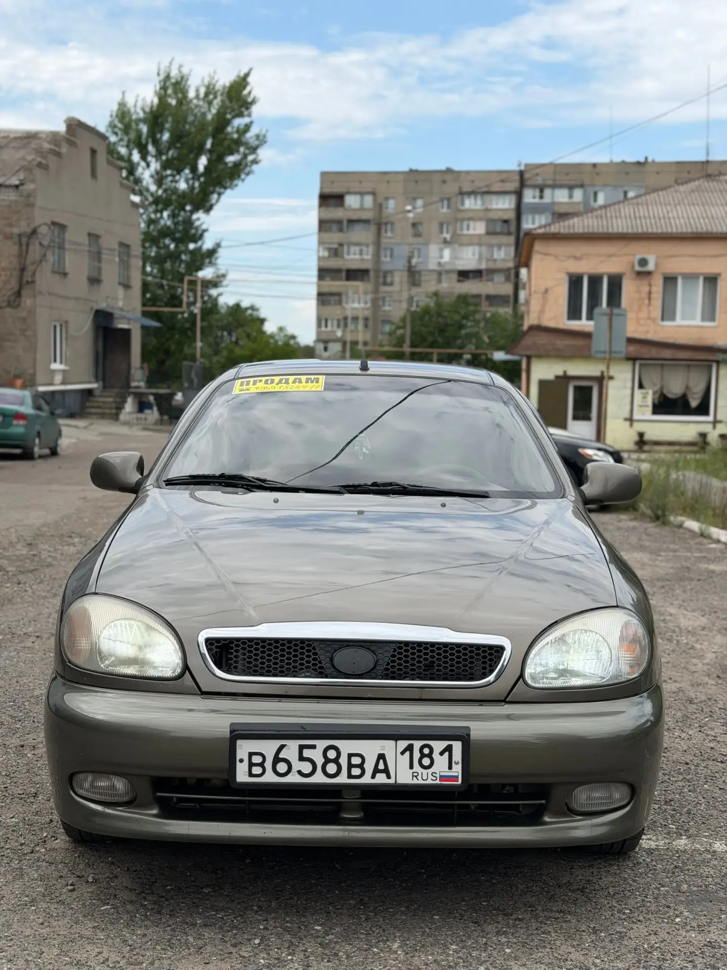 Продам Daewoo Lanos 2012 года выпуска. Пробег 198 ты км. Документы в полном порядке переоформление в