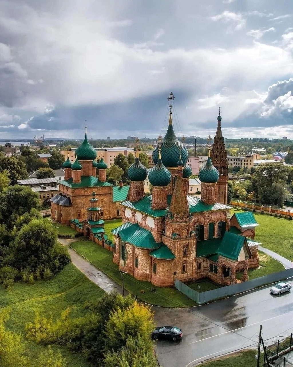 Храмовый комплекс в Коровниках. Ярославль

✨Вокруг света✨