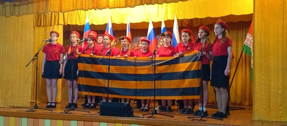 🇷🇺В честь дня Великой Победы в Домах культуры, образовательных учреждениях района прошли праздничные