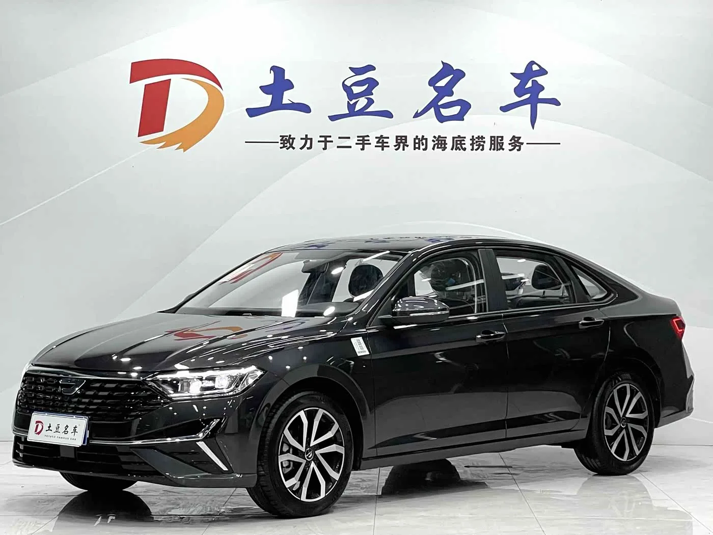 🔥🔥🔥 ДОСТУПНО ДЛЯ ЗАКАЗА
(из Китая 🇨🇳)

Jetta VA7 Автоматическая коробка

Год выпуска 2024
Мощно