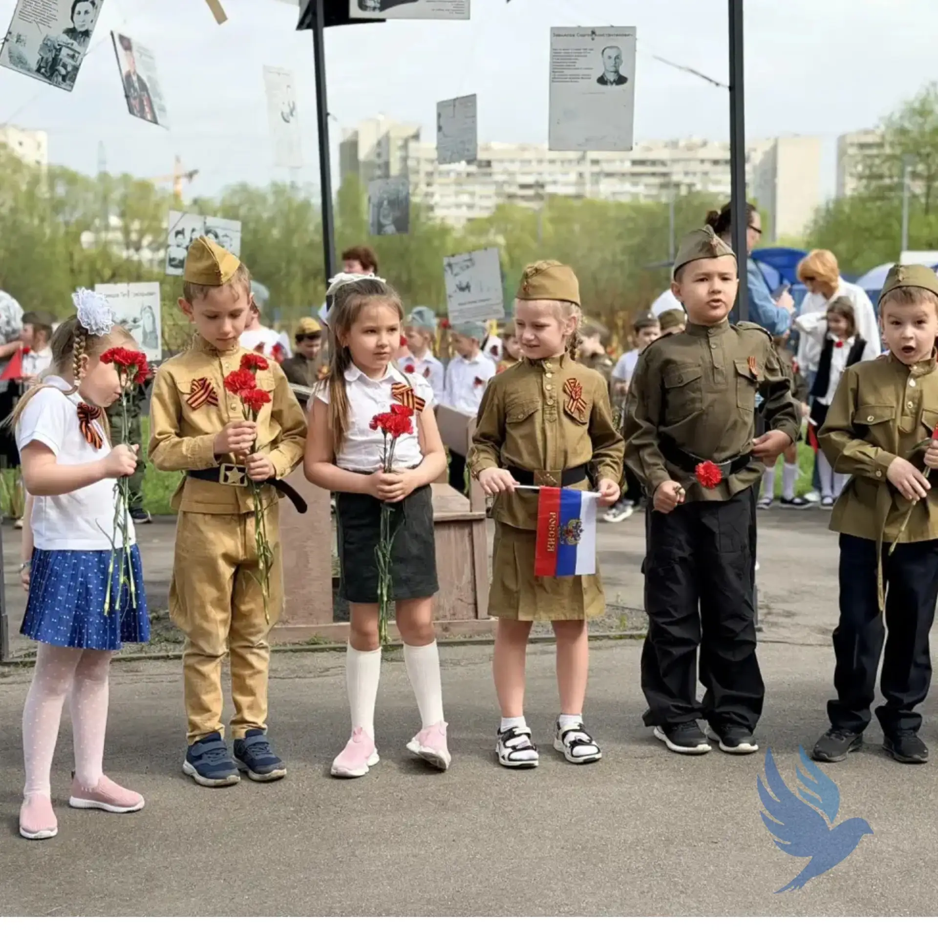🕯️ Помним. Гордимся. Чтим.  🇷🇺 Наша школа принимает участие в городском проекте «Мой героический рай