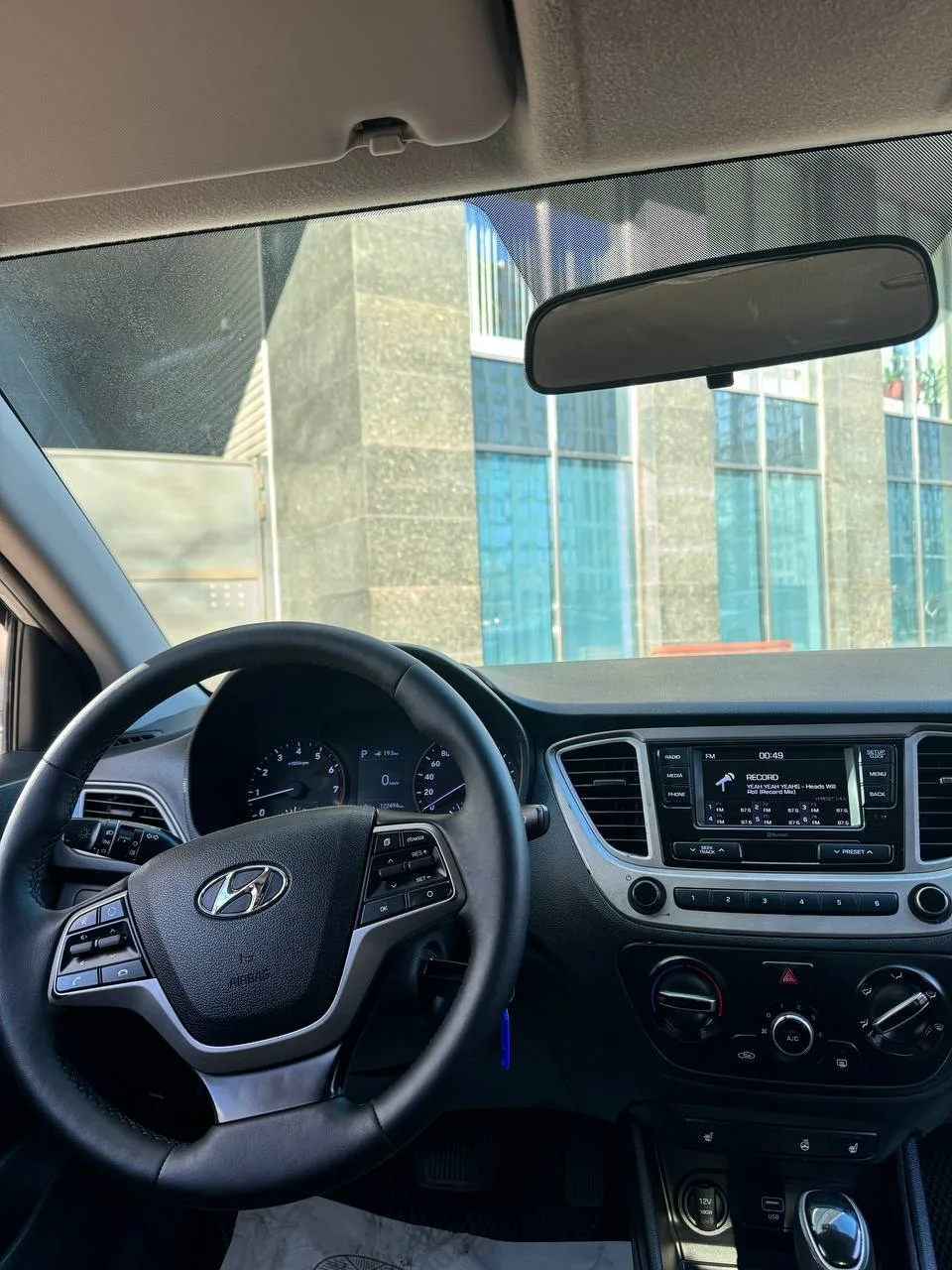 ✔️Скидка 30.000 рублей  HYUNDAI SOLARIS   Год выпуска — 2019  1.6 | автомат | 123 лс  123 тысячи про