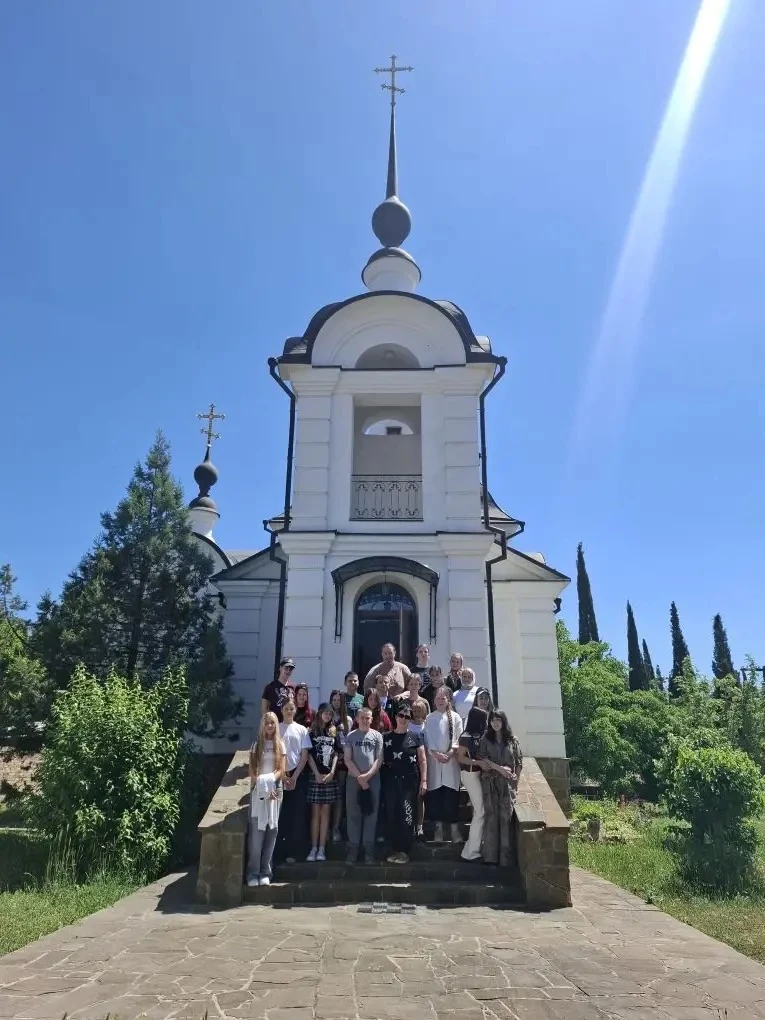 🧩Активные каникулы начинаются: увлекательное путешествие шестиклассников!