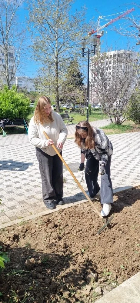 Студенты колледжа приняли участие во Всероссийском субботнике!