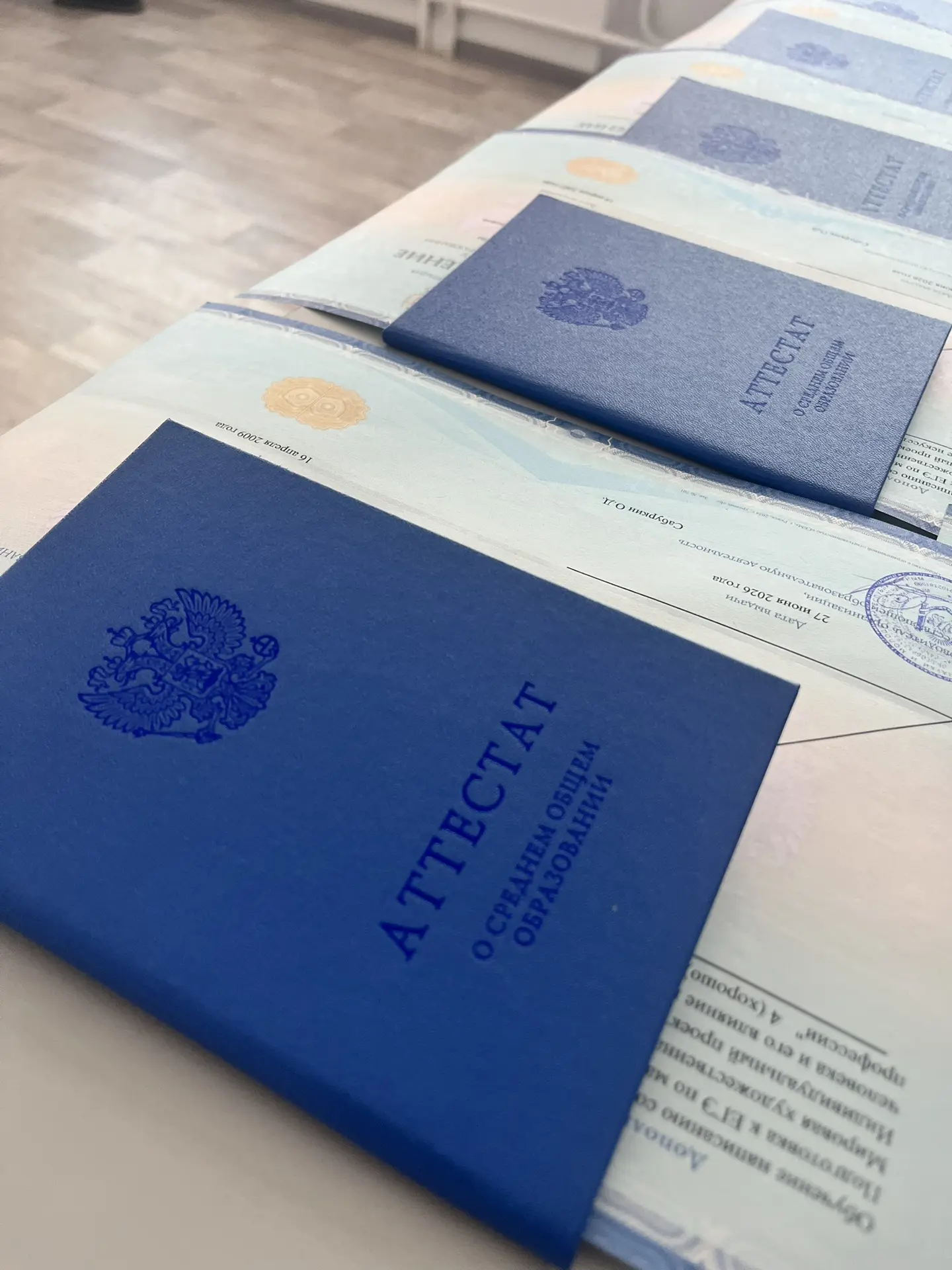 🎉 Торжественный момент: в МБОУ Добрушинская средняя школа состоялось вручение аттестатов! 🎉

Сегод