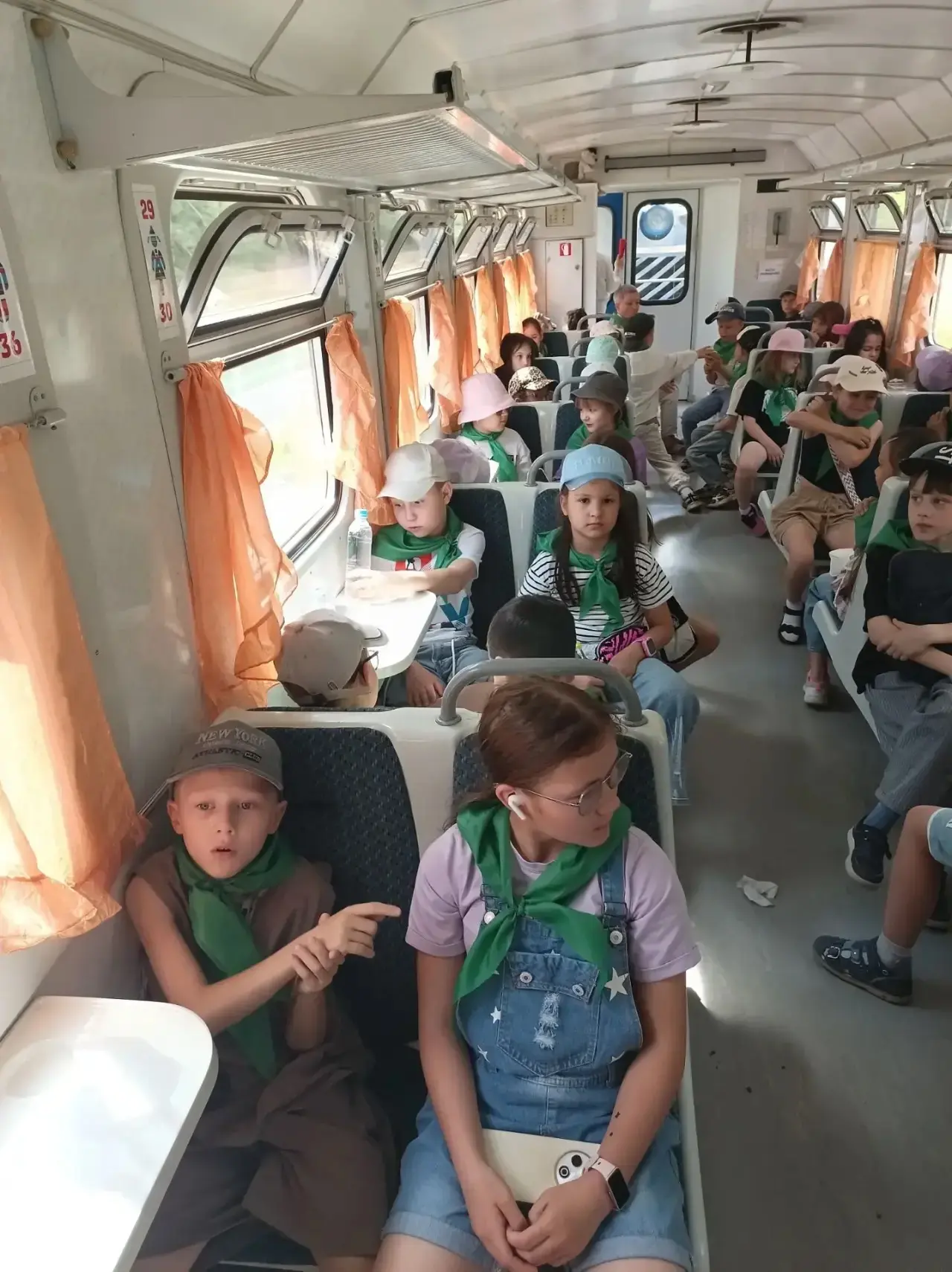 Вчера в «Веснушке» день был дальним, но таким долгожданным! 🚂💛

С утра мы отправились в путешестви