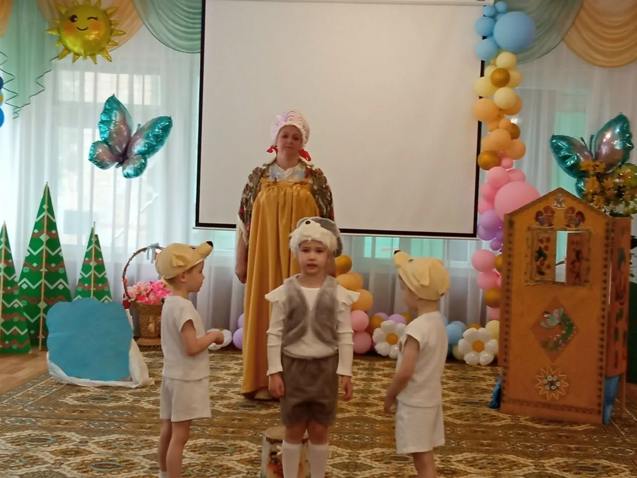 🌟В рамках фестиваля "Театральная весна- 2026" 🎭средние группы показали две прекрасные...