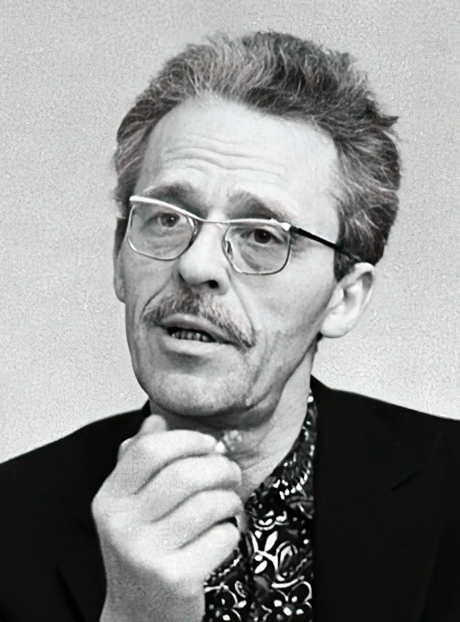 21 мая родился Борис Львович Васильев (1924-2013), русский писатель, сценарист.