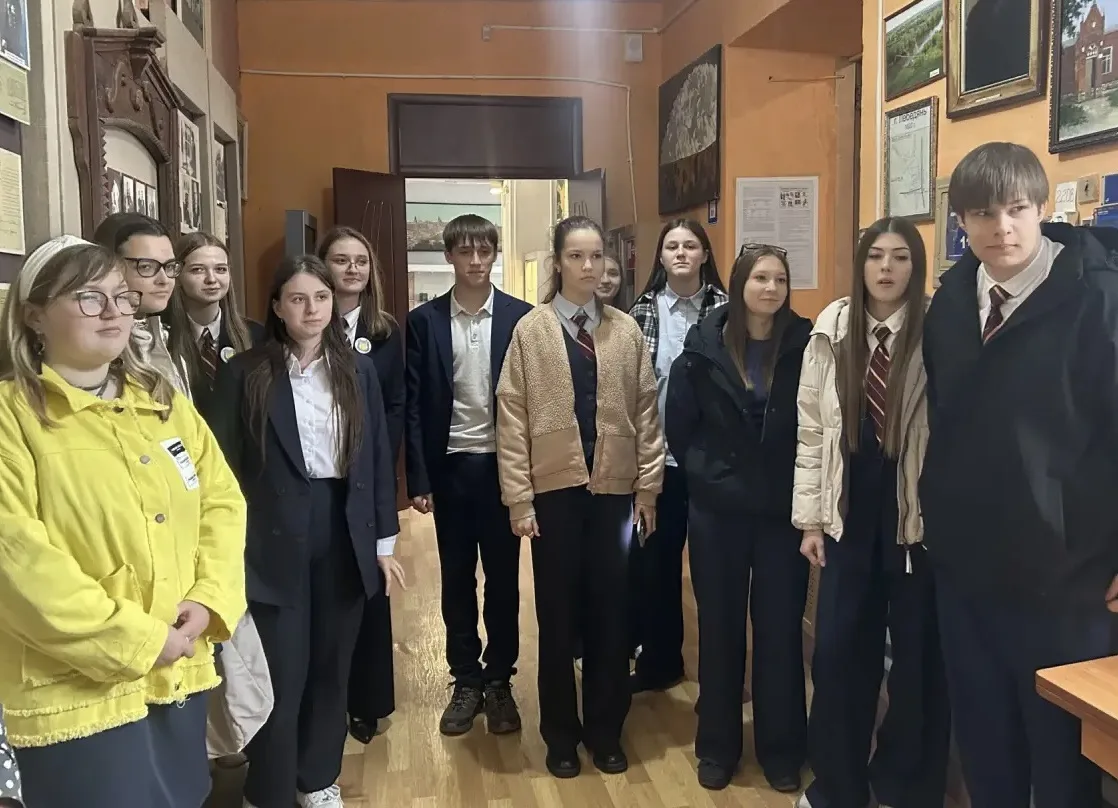 В рамках культурно-просветительского проекта «Культурный код» учащиеся МБОУ СШ № 2 горо...