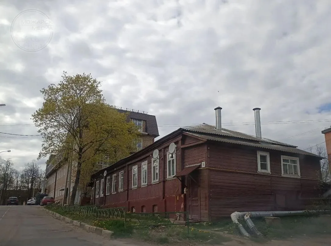 Жителей двух квартир исторического дома на Пионерской улице в Можайске переселят