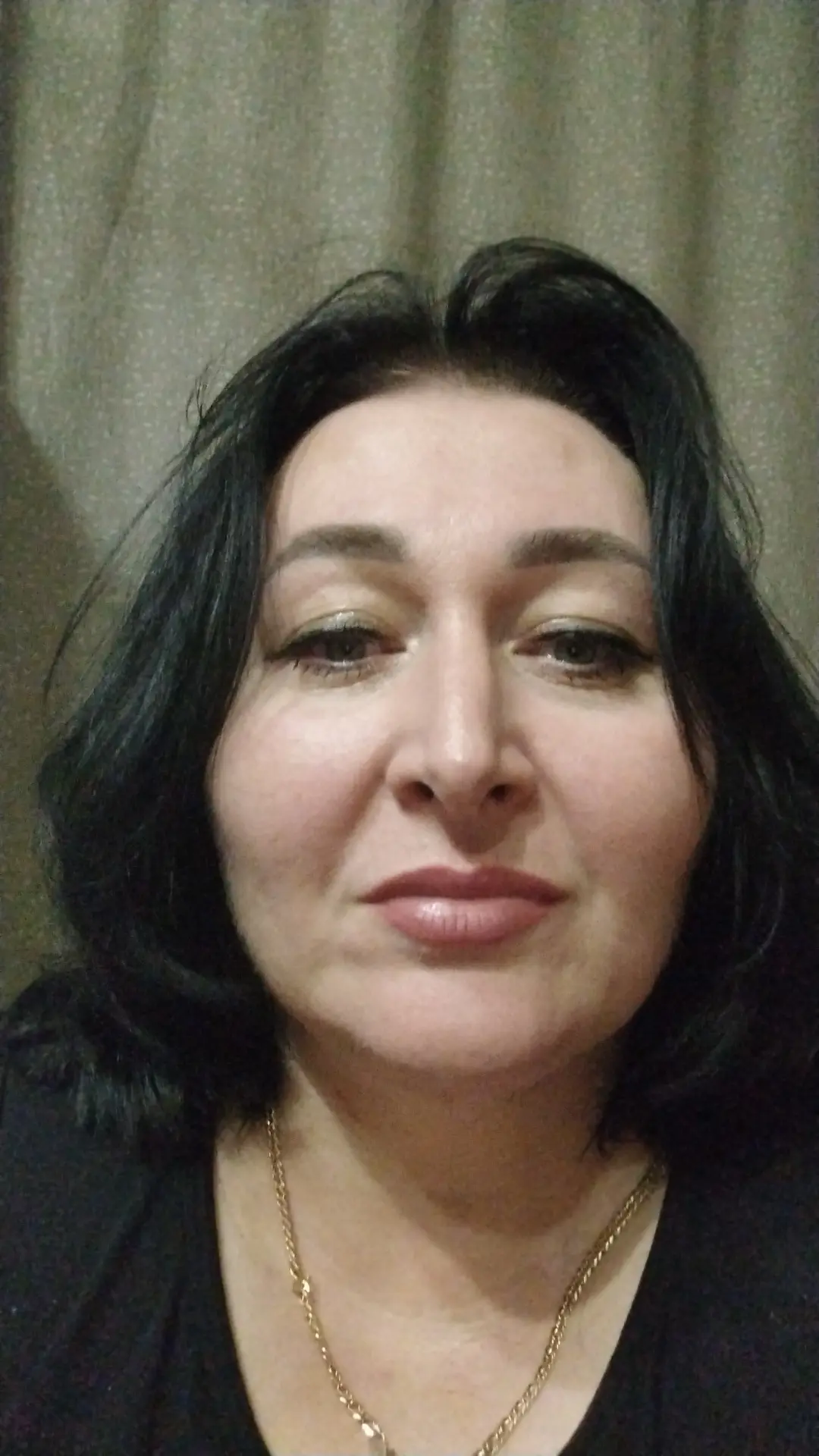 👧 Карина, 48