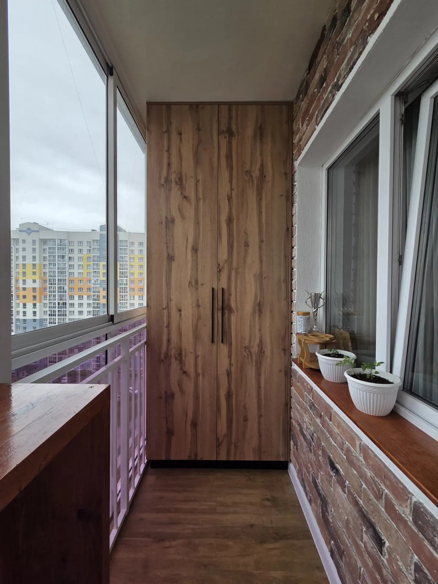 Шкаф на балкон. Простое решение, но как сильно оно облегчает жизнь👌 Разблокируйте еще одну локацию 