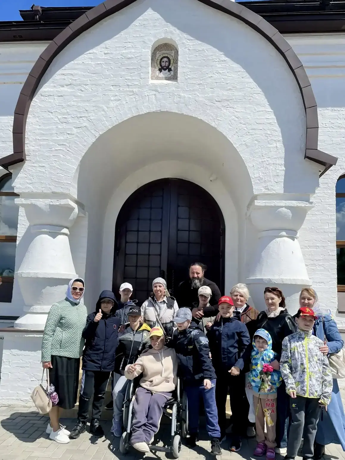 ⛪ По приглашению отца Кирилла 28 мая воспитанники детского дома побывали на познаватель...