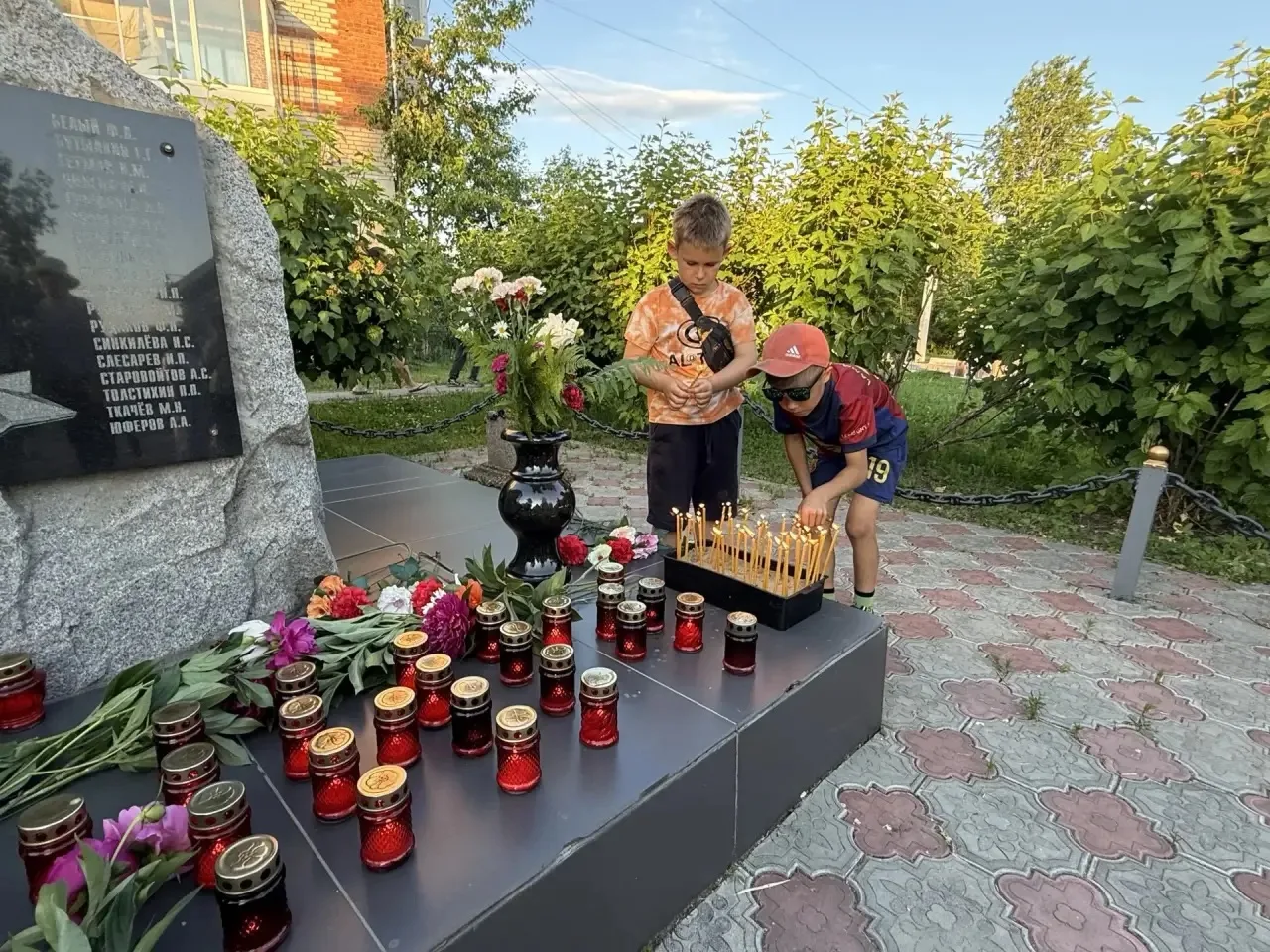 🕯 «Мы помним, мы гордимся»: в нашей школе прошел День памяти и скорби