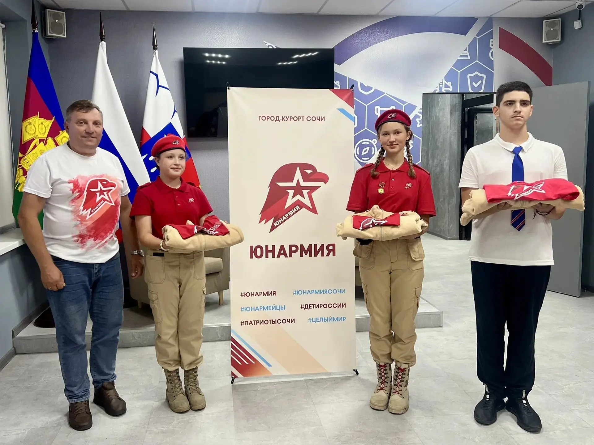Добрый вечер, уважаемые подписчики!